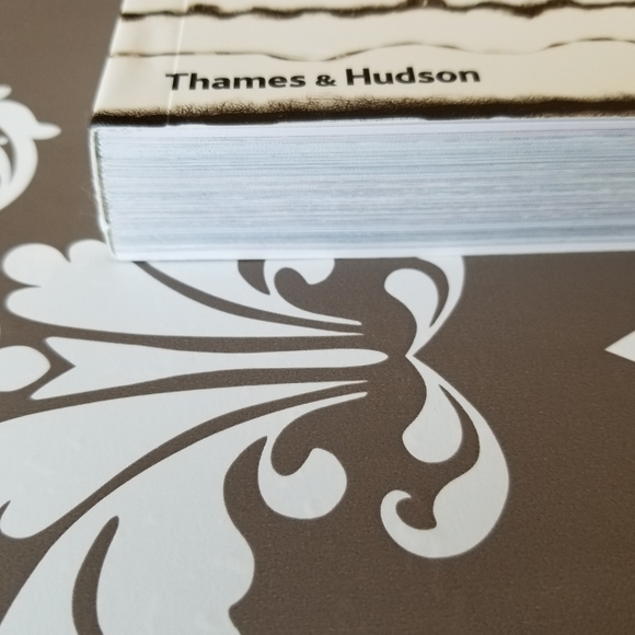 NWT The Art of Knitting Book - Picture 3 of 10